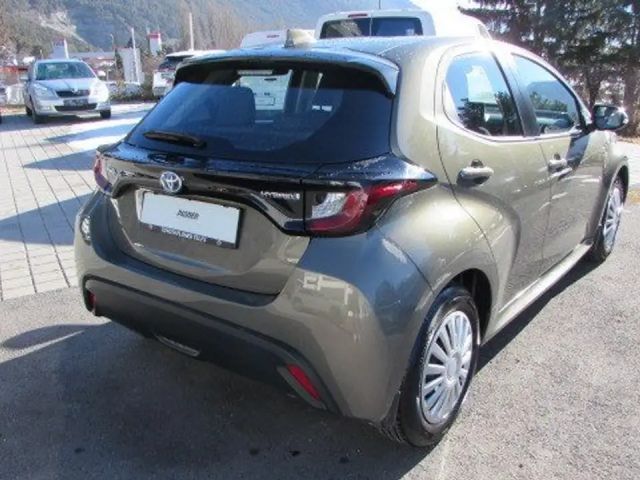 Toyota Yaris Active Hybride