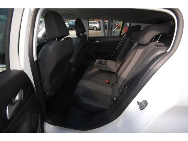 Peugeot 308 Allure Pack BlueHDi EAT8