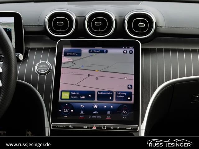 Mercedes-Benz C 200 AMG Line Sedan