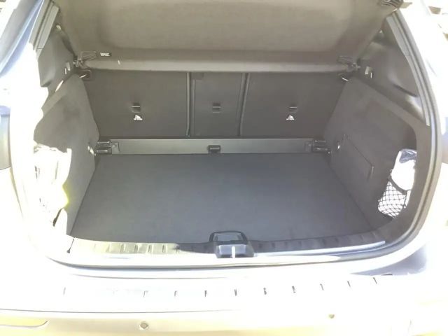 Mercedes-Benz GLA 220 4MATIC Progressive