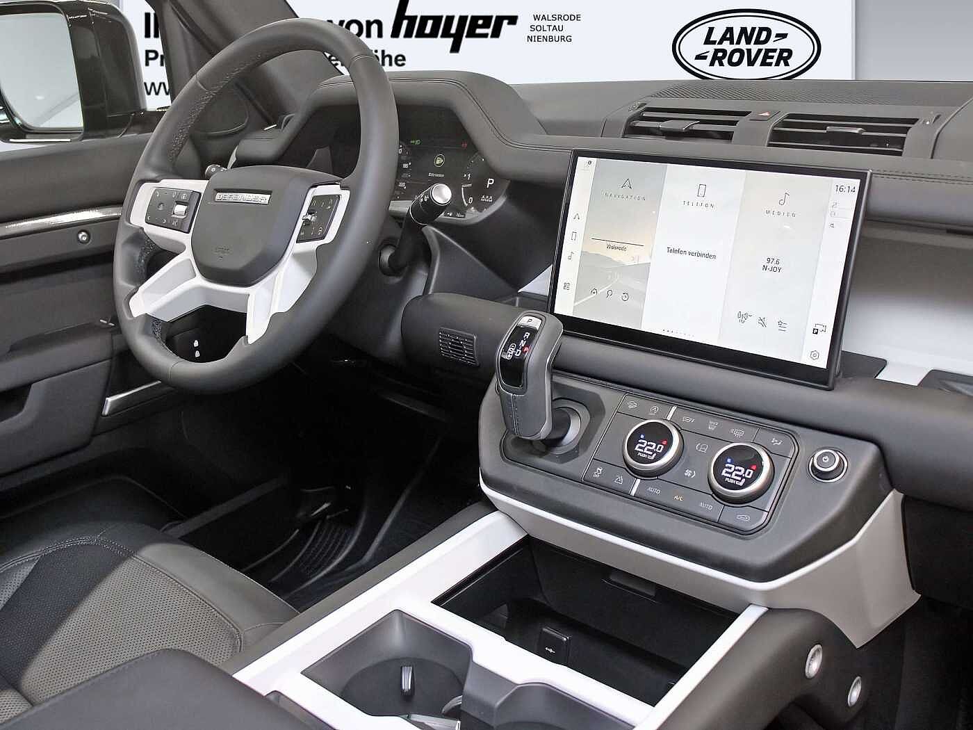 Land Rover Defender 90 S