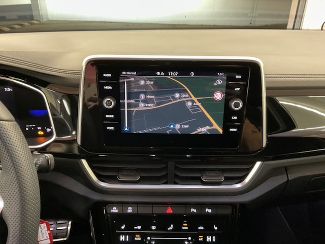 Volkswagen T-Roc 1.5 TSI DSG R-Line