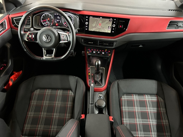 Volkswagen Polo 2.0 TSI DSG