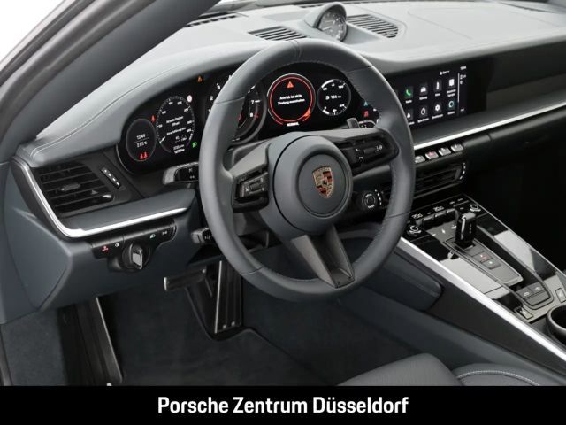 Porsche 992 4 Coupé GTS Targa