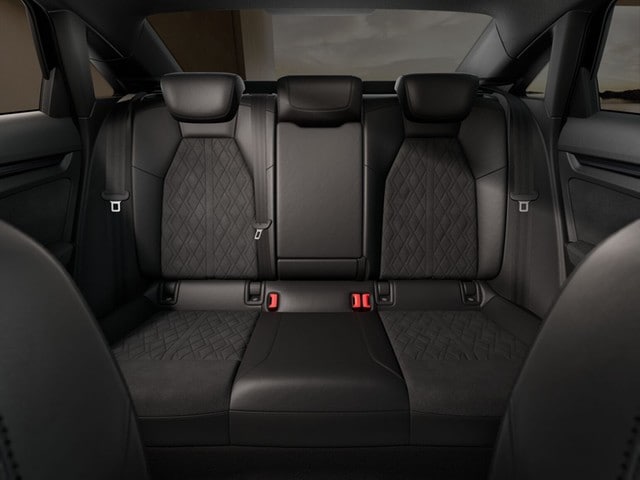 Audi RS3 Quattro S-Tronic Sedan