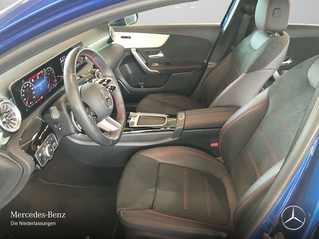 Mercedes-Benz A 220 4MATIC