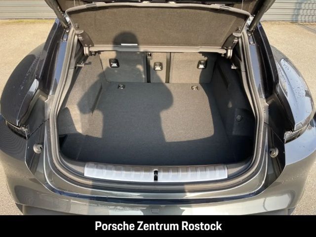 Porsche Taycan 4 Cross Turismo