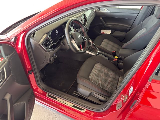 Volkswagen Polo 2.0 TSI Pro