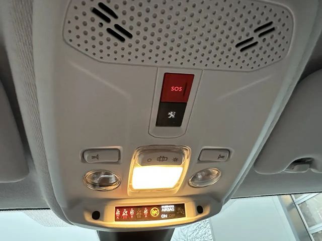 Peugeot E-208 Active Pack