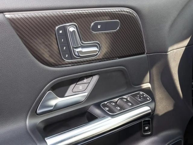 Mercedes-Benz GLA 45 AMG 4MATIC+ AMG Line