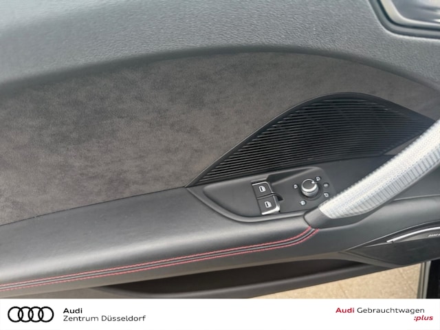 Audi TT RS Quattro Roadster S-Tronic