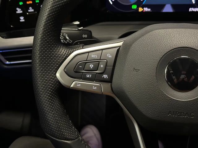 Volkswagen Golf 1.5 eTSI DSG Style Variant