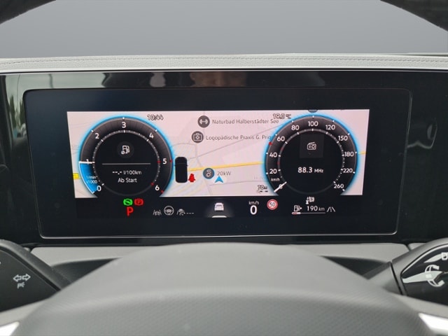 Volkswagen Tiguan 2.0 TDI DSG 4Mo R-Line+AHK+MATRIX+BLACKSTYLE+NAVI+SHZ