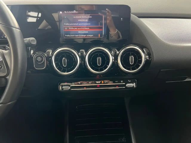 Mercedes-Benz GLA 250 Style