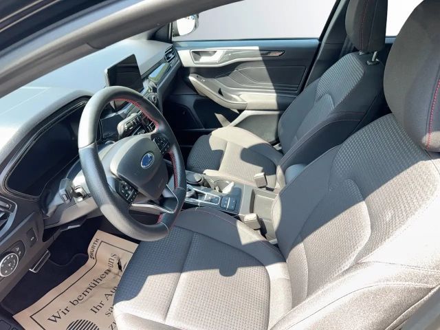 Ford Focus EcoBoost ST Line