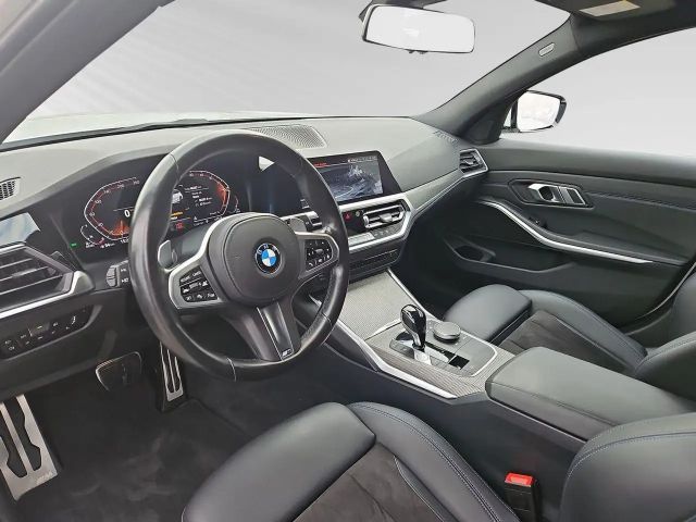 BMW 330 330d M-Sport Touring