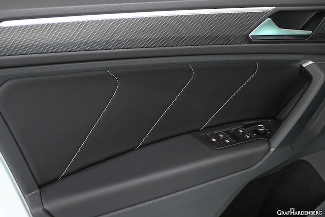 Volkswagen Tiguan 4Motion DSG R-Line