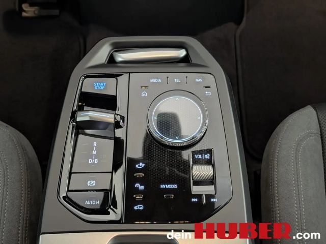 BMW iX xDrive45