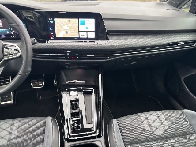 Volkswagen Golf R-Line Variant