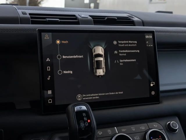 Land Rover Defender 110 D300 Dynamic HSE