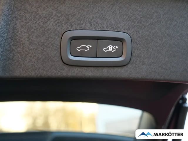 Volvo XC40 Core Recharge T4