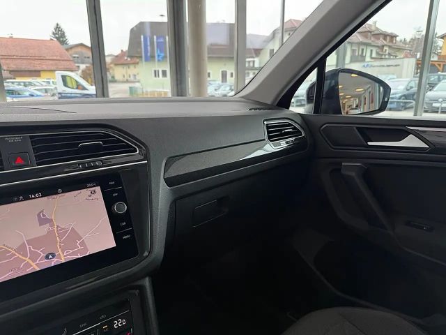 Volkswagen Tiguan DSG Life