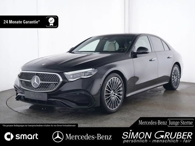 Mercedes-Benz E 220 AMG Line E 220 d Sedan