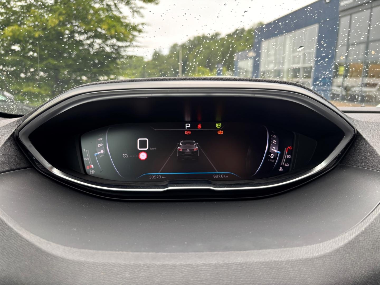 Peugeot 3008 Allure Pack EAT8 HDi