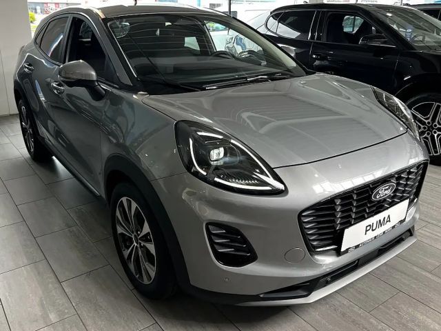 Ford Puma EcoBoost Titanium