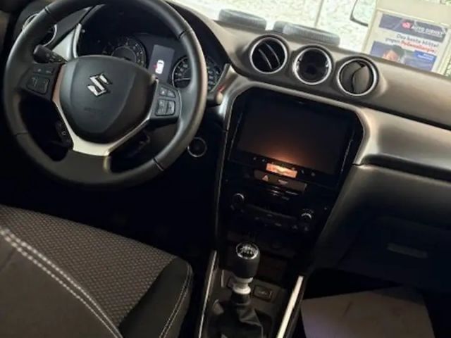 Suzuki Vitara AllGrip Hybrid Shine
