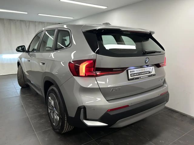 BMW iX1 xDrive30