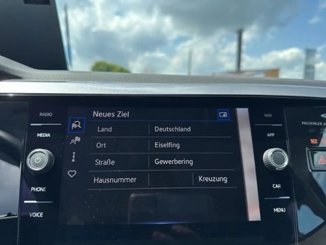 Volkswagen Polo 1.0 TSI DSG Style