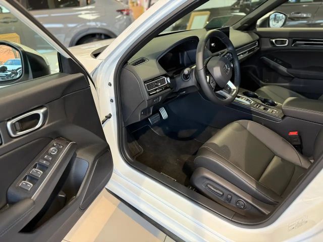 Honda Civic 2.0 Advance Hybrid