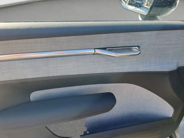 Volvo EX30 Achterwielaandrijving Ultra