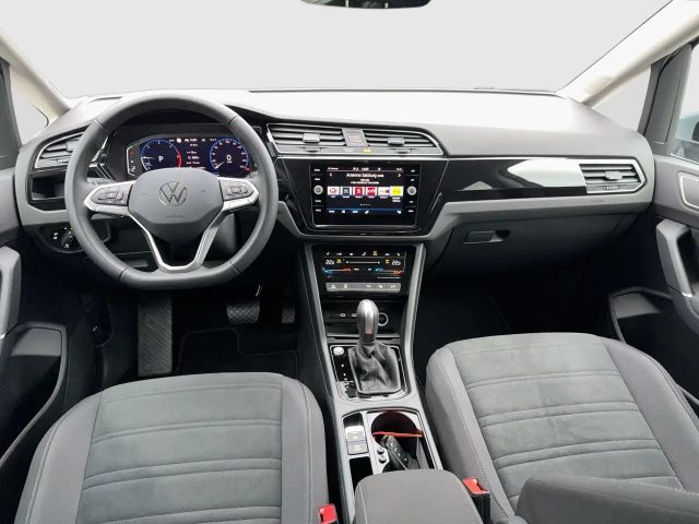 Volkswagen Touran DSG Highline