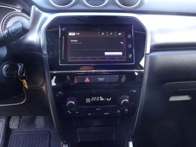 Suzuki Vitara 4x2 Hybrid