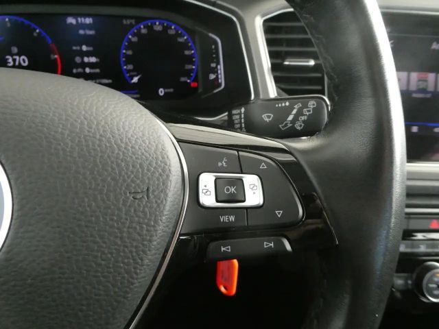 Volkswagen T-Roc Design TDI