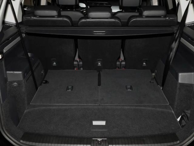 Volkswagen Touran 1.5 TSI DSG