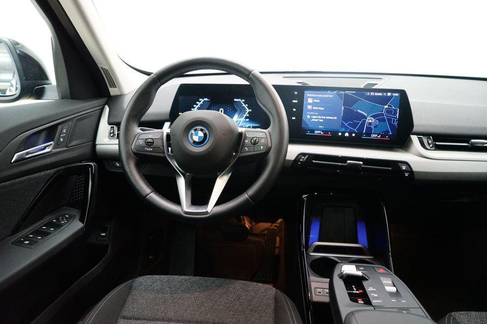 BMW iX1 xDrive30
