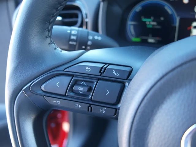 Toyota Yaris Hatchback Lounge