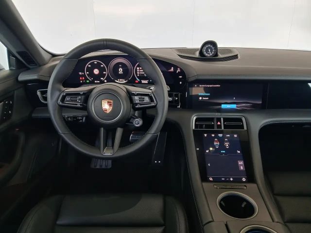 Porsche Taycan 4S Cross Turismo