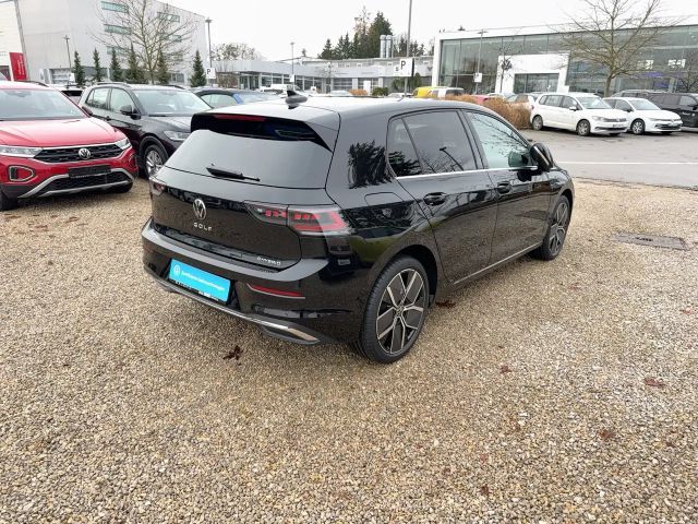 Volkswagen Golf Style eHybrid