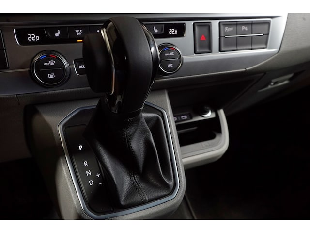 Volkswagen Caravelle 2.0 TDI T6