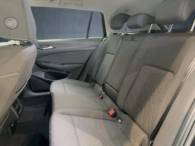 Volkswagen Golf DSG Life Variant