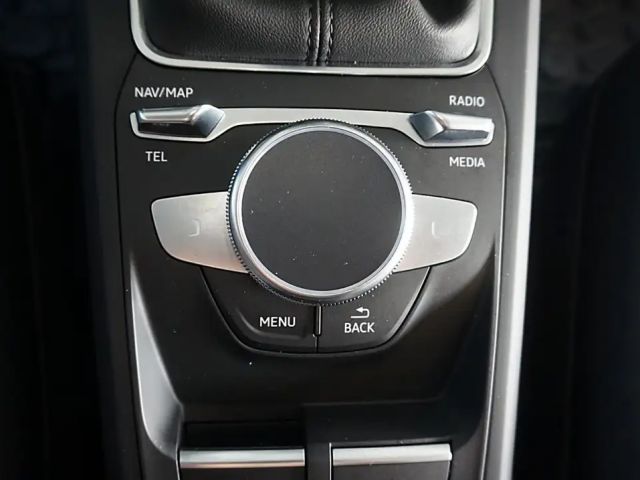 Audi Q2 30 TFSI S-Line Sport