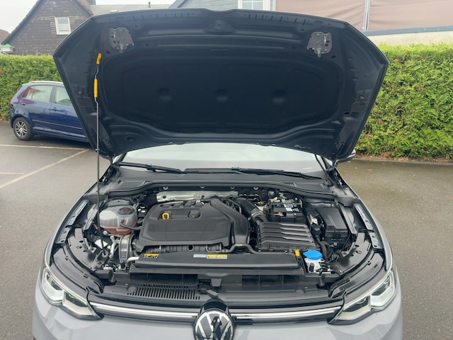 Volkswagen Golf 1.5 TSI Golf VIII