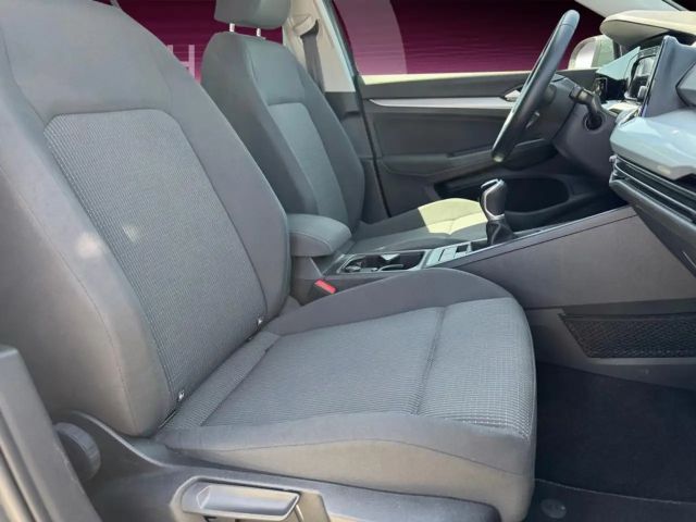 Volkswagen Golf 1.0 TSI