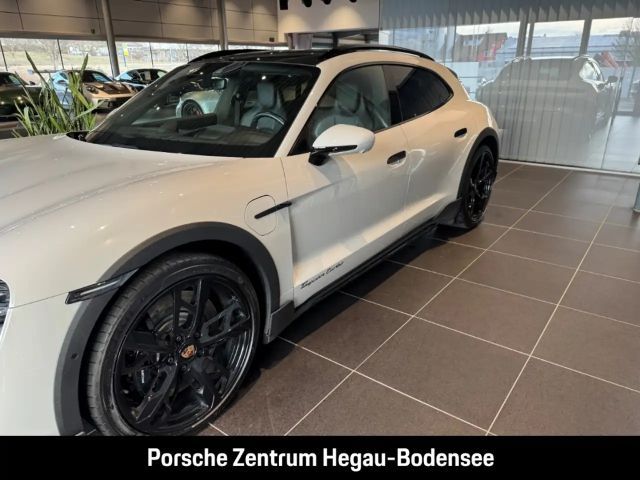 Porsche Taycan Cross Turismo Turbo