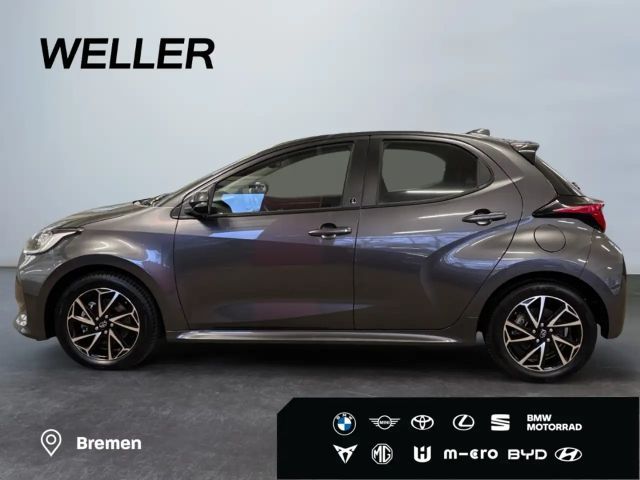 Toyota Yaris Hatchback Hybride Team D