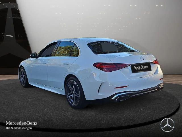 Mercedes-Benz C 180 AMG Line Sedan